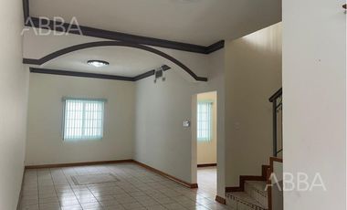 Casa en RENTA, en Fracc Lomas de Majalca