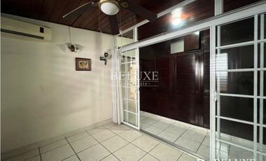 VENTA DE CASA EN BETHANIA  (8)