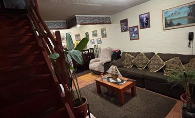 Se vende amplia casa