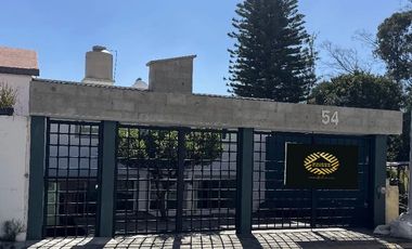 Estrena casa en venta en Lomas Verdes 4a sección, con acceso controlado