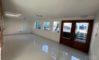 Estrena casa en venta en Lomas Verdes 4a sección, con acceso controlado