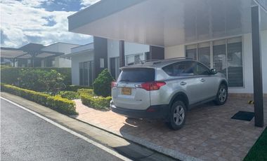 VENTA CASA CAMPESTRE EN SANTA ROSA