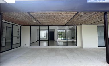 VENTA CASA CAMPESTRE SECTOR VIA AL CAIMO ARMENIA QUINDIO