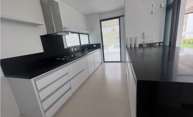 VENTA CASA CAMPESTRE SECTOR VIA AL CAIMO ARMENIA QUINDIO