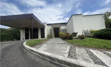 VENTA CASA CAMPESTRE SECTOR VIA AL CAIMO ARMENIA QUINDIO