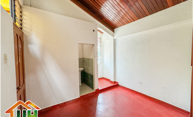 00693 - VENDO CASA 2 PISOS EN ZONA CENTRICA DE PUCALLPA - AT. 367 M2