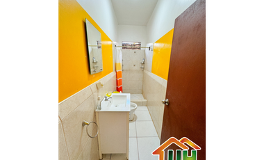 00693 - VENDO CASA 2 PISOS EN ZONA CENTRICA DE PUCALLPA - AT. 367 M2