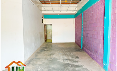 00693 - VENDO CASA 2 PISOS EN ZONA CENTRICA DE PUCALLPA - AT. 367 M2