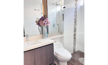 ARRIENDO APARTAMENTO AMOBLADO- SECTOR ALTOS DEL POBLADO