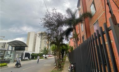 LOCAL COMERCIAL EN ALQUILER AL SUR BARRIO LAS VEGAS DE COMFANDI