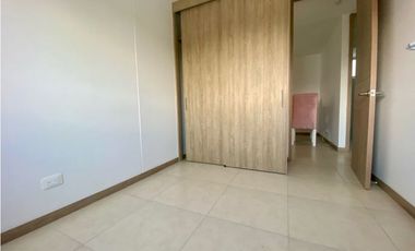 APARTAMENTO EN ALQUILER - VALLE DEL LILI JADE CALI SUR 9PISO 70M2