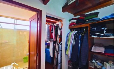 Se Vende Casa de 197 m² con Terraza y 3 pisos en Gratamira