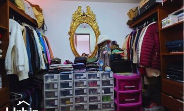 Se Vende Casa de 197 m² con Terraza y 3 pisos en Gratamira