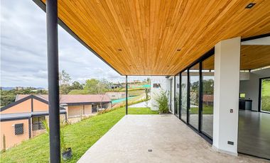 VENTA DE CASA CAMPESTRE PARA ESTRENAR SAN ANTONIO DE PEREIRA