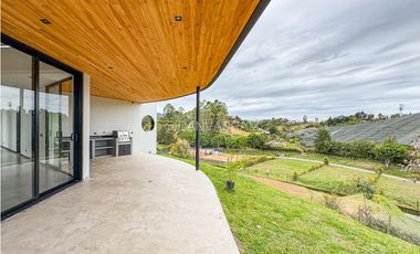 VENTA DE CASA CAMPESTRE PARA ESTRENAR SAN ANTONIO DE PEREIRA