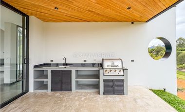 VENTA DE CASA CAMPESTRE PARA ESTRENAR SAN ANTONIO DE PEREIRA