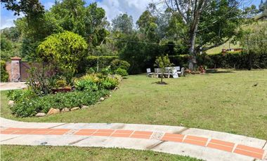 Arriendo Finca Campestre – Guarne, Vereda San José, terreno plano