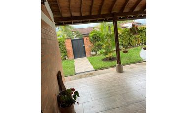 HERMOSA CASA CAMPESTRE EN CONDOMINIO