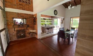 HERMOSA CASA CAMPESTRE EN CONDOMINIO