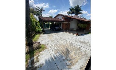 HERMOSA CASA CAMPESTRE EN CONDOMINIO