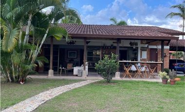 HERMOSA CASA CAMPESTRE EN CONDOMINIO