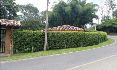 CASA CAMPESTRE EN PARCELACION SECTOR COMBIA