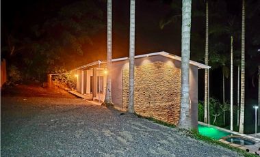 Finca campestre en Combia