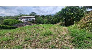 LOTE EN COMBIAMUY BUEN PRECIO
