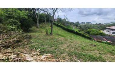 LOTE EN COMBIAMUY BUEN PRECIO
