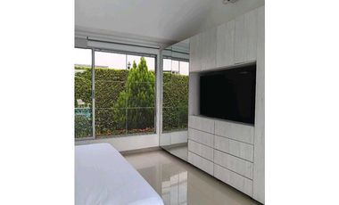 En venta amplia y hermosa casa