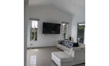 En venta amplia y hermosa casa