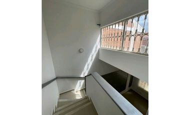 Se vende casa en excelente sector central