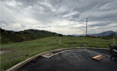 Lotes sobre vía condina condominio Guaduales