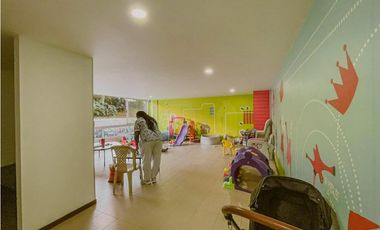 Apartamento cerca al CC Santa Fé para la venta, piso 20