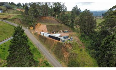 Lote con proyecto en planos, vereda la clarita para la venta