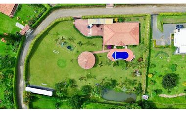 Venta Finca en Pereira Vía Alcalá Condominio Llano Verde