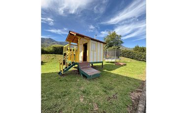 SE ARRIENDA, CASA FINCA EN COPACABANA