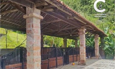 VENTA DE CASA FINCA CON GRAN POTENCIAL EN EL RETIRO ANTIOQUIA