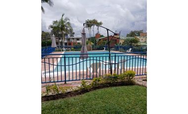 CASA EN VENTA EN MARSELLA - FUSAGASUGA