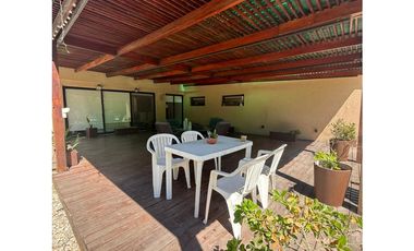 Casa quinta en Barrio Los Bosquecitos en Brandsen