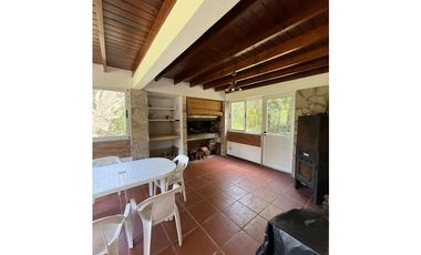 VENTA / CASA 4 AMBIENTES CON GAS NATURAL / SIERRA DE LOS PADRES