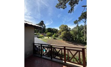 VENTA / CASA 4 AMBIENTES CON GAS NATURAL / SIERRA DE LOS PADRES