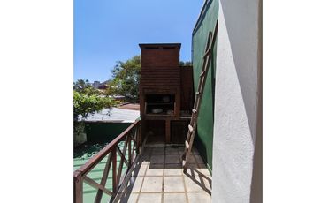 CASA SIN PATIO ZONA LAVALLE Y CENTENARIO