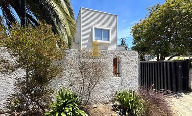 QUILPUE CASA REMODELADA EN VENTA 4D 3B CON PISCINA