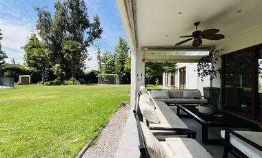 Casa en Arriendo en Colegio San nicolas