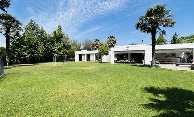 Casa en Arriendo en Colegio San nicolas