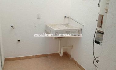 DEPARTAMENTO EN RENTA EN LA MAGDALENA TEQUISQUIAPAN. . Sonia.