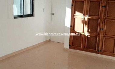 DEPARTAMENTO EN RENTA EN LA MAGDALENA TEQUISQUIAPAN. . Sonia.