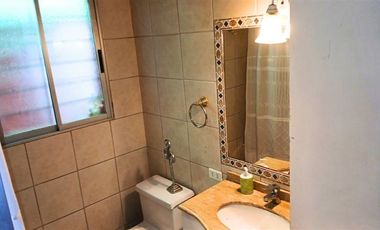 Casa en Venta en Rojas Magallanes con E.E.U.U.