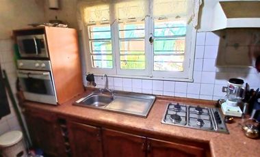 Casa en Venta en Rojas Magallanes con E.E.U.U.